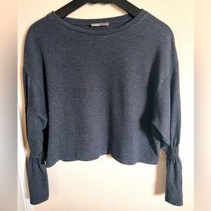 Zara: Long Sleeve Shirt in Gray. Size M